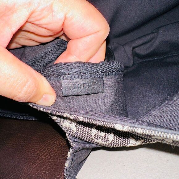 Brand New Louis Vuitton Mini Lin Messenger Baby Bag - Picture 15 of 16